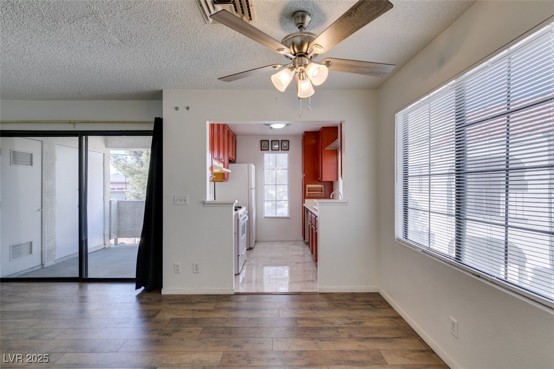 4866 Nara Vista Way 202