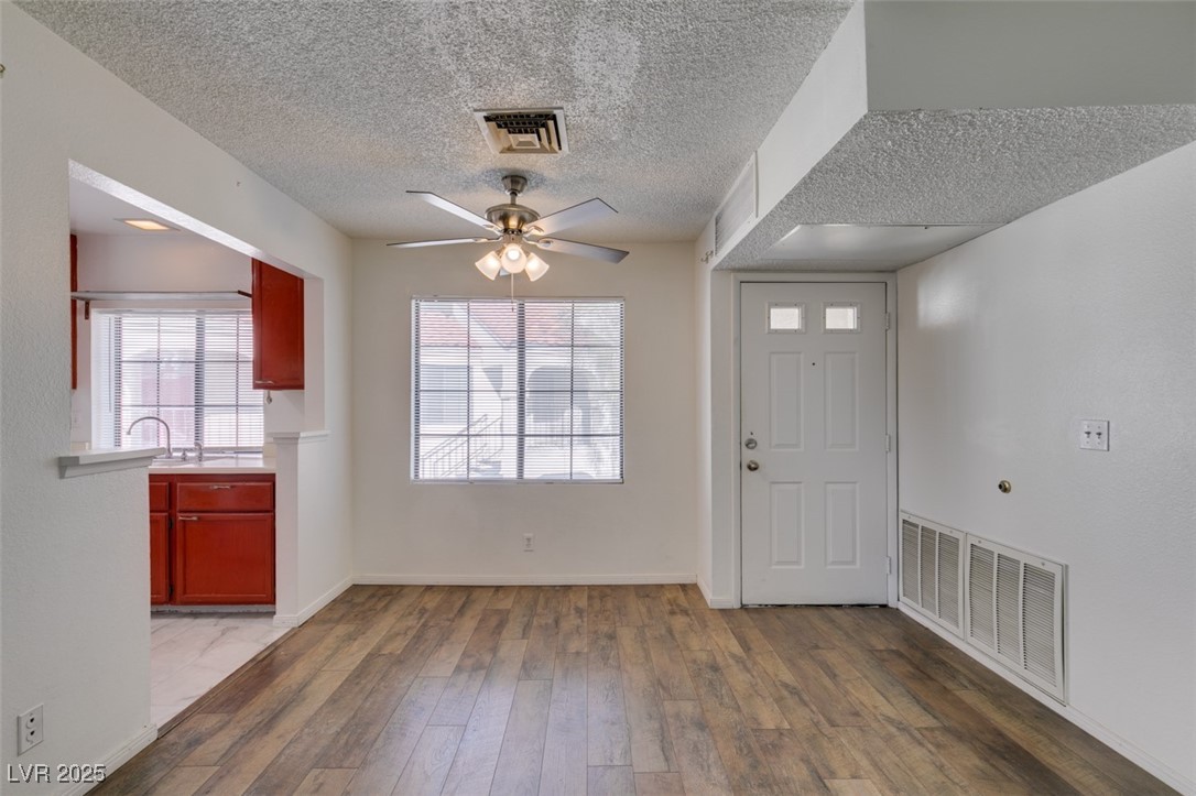 4866 Nara Vista Way 202