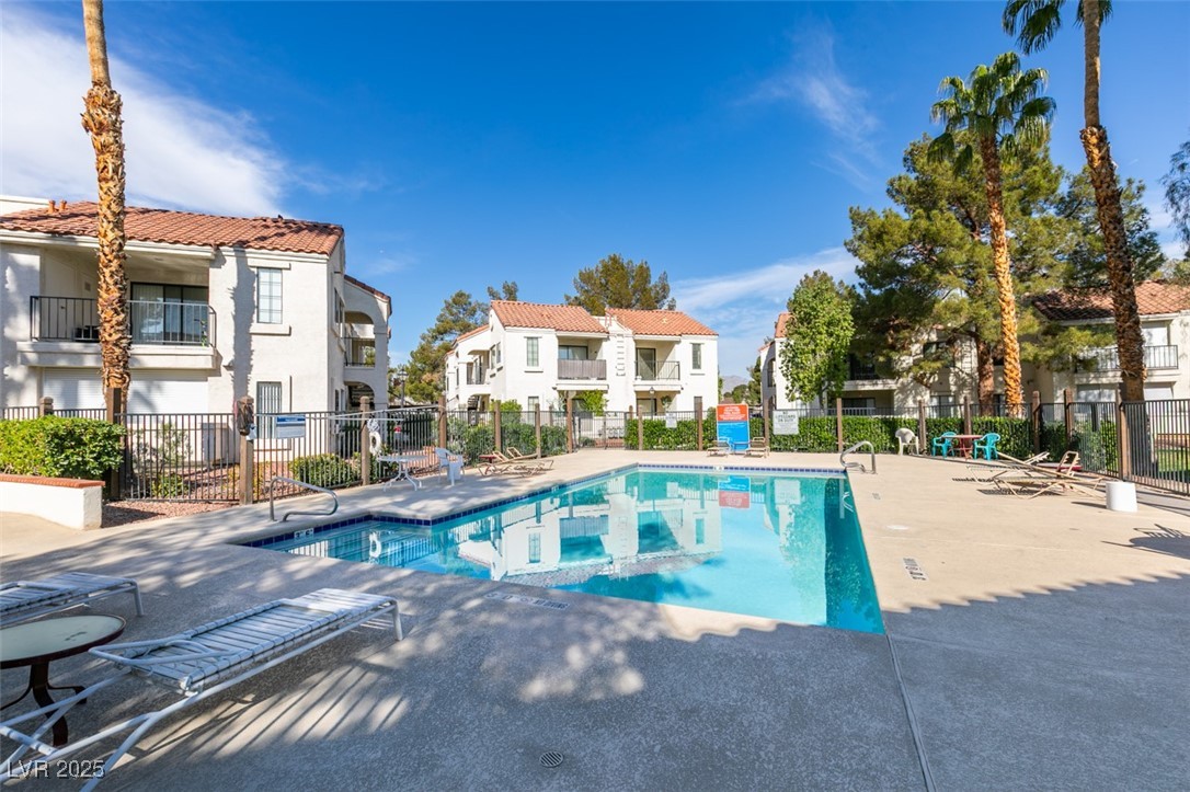 4866 Nara Vista Way 202