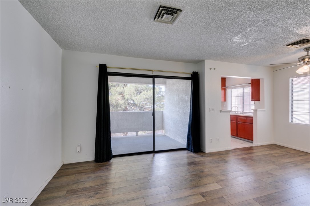 4866 Nara Vista Way 202