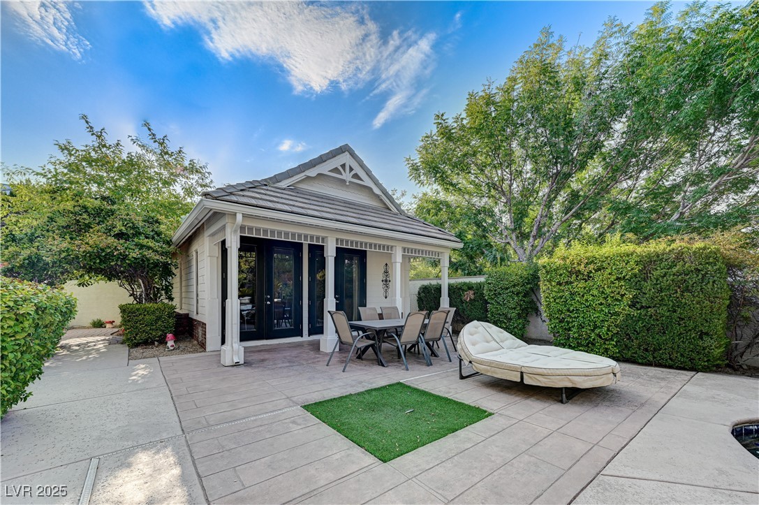 7220 Shenandoah Springs Avenue