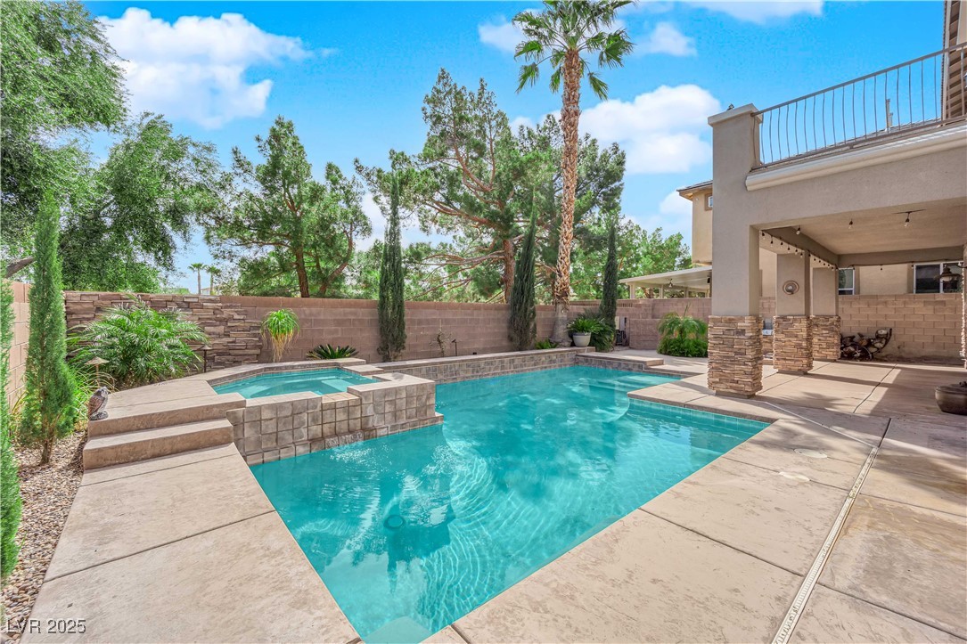 7715 Villa De La Paz Avenue