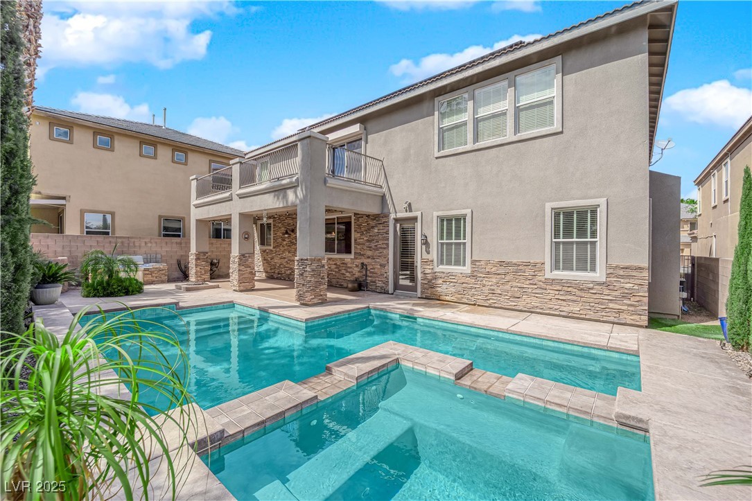 7715 Villa De La Paz Avenue