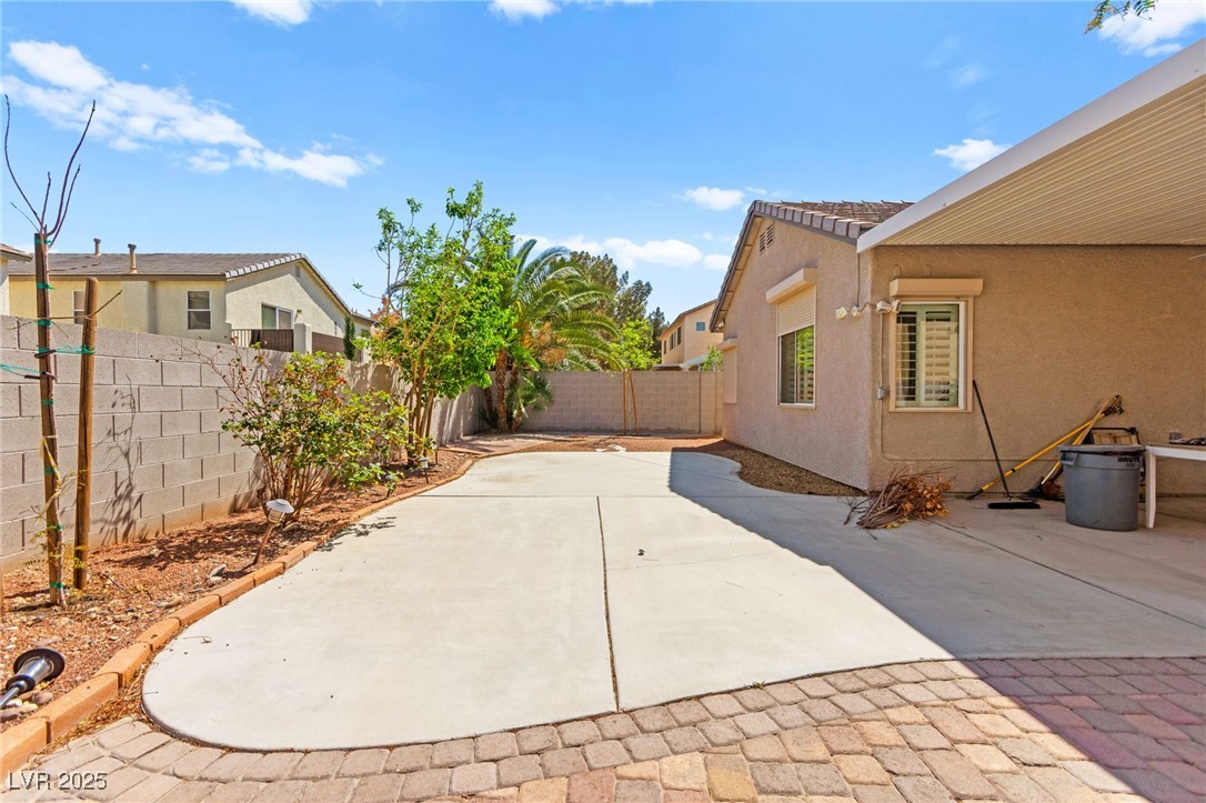 5752 Shermer Court