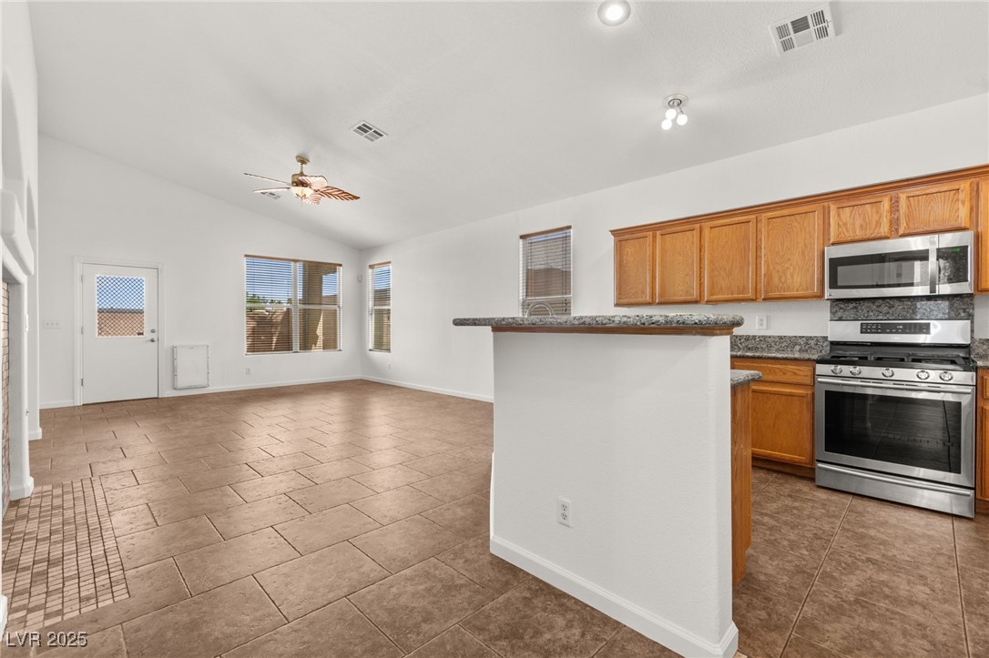820 Wintersweet Road