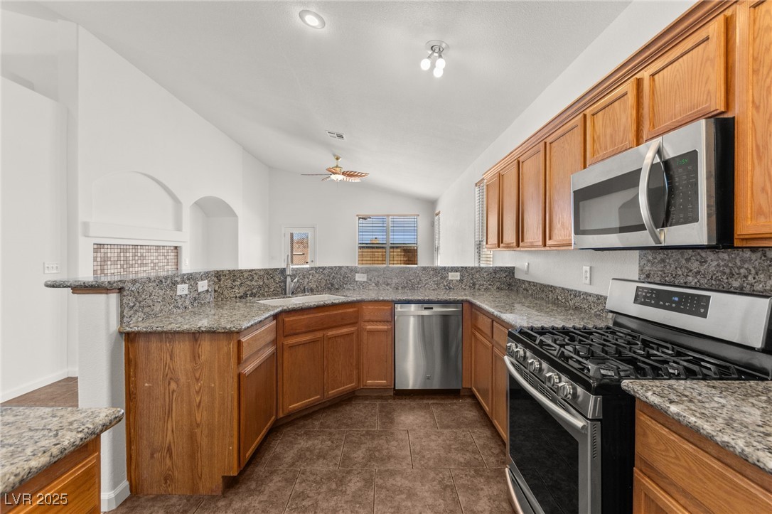 820 Wintersweet Road