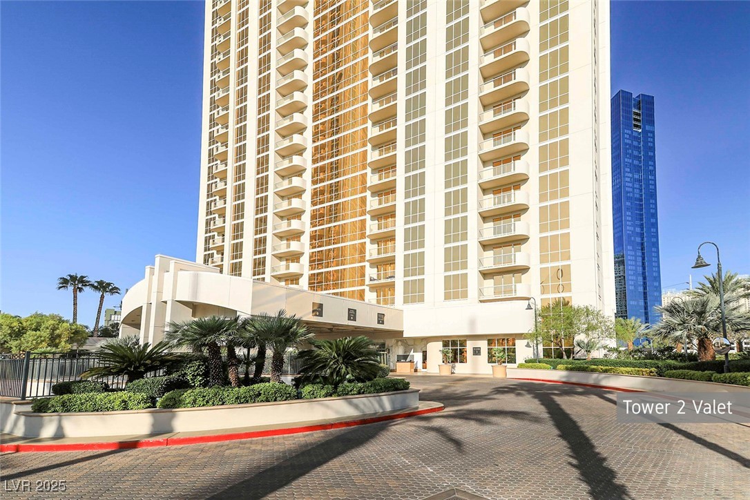 135 East Harmon Avenue 3704