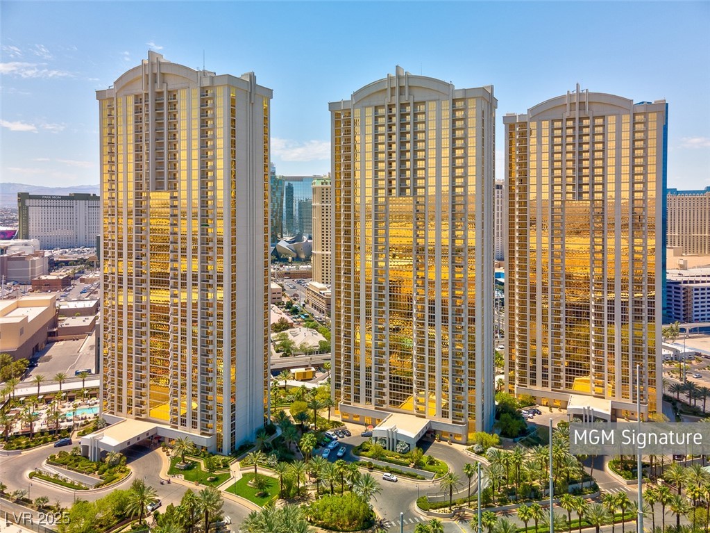 135 East Harmon Avenue 3704