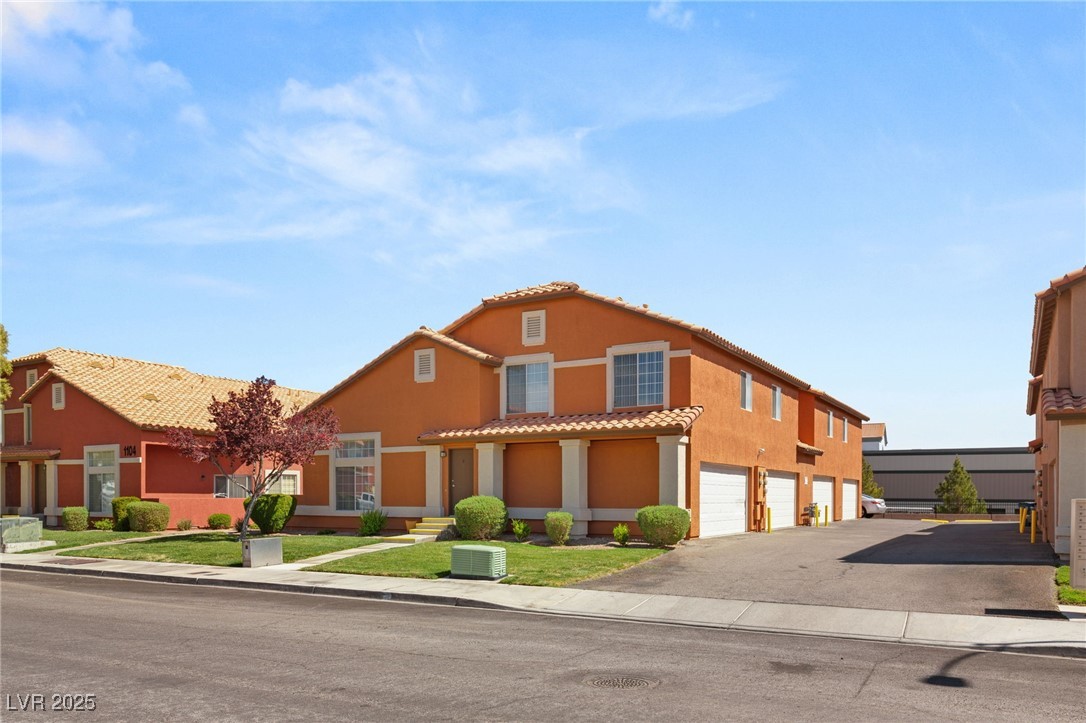 1108 Plantation Court