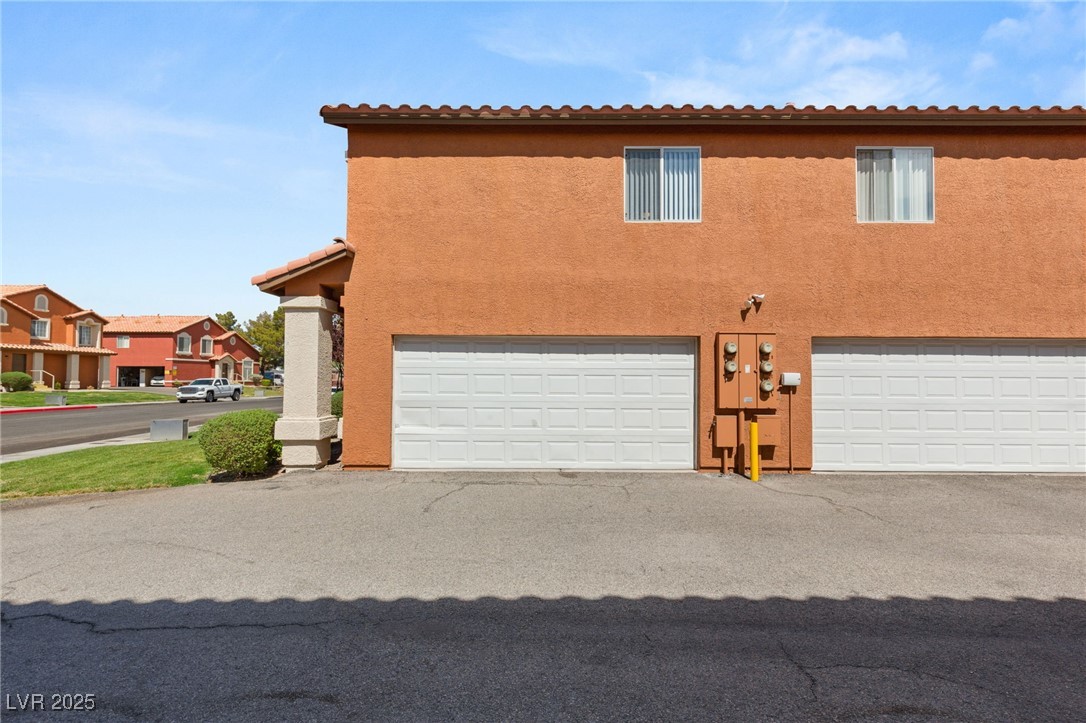 1108 Plantation Court