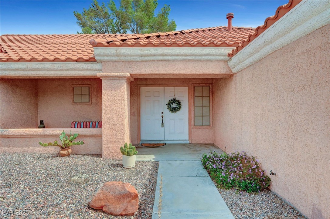 2820 Golf Links Drive
