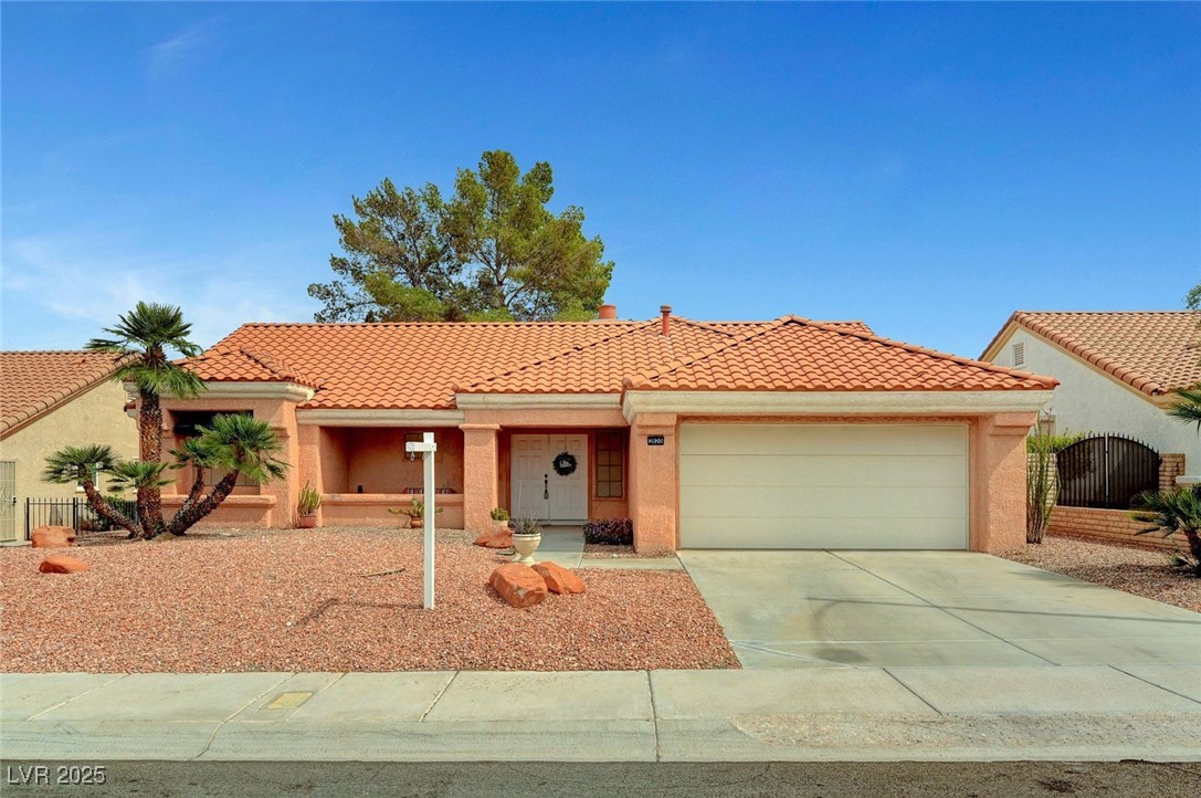 2820 Golf Links Drive