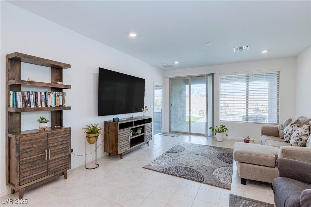 2114 Cold Canyon Avenue