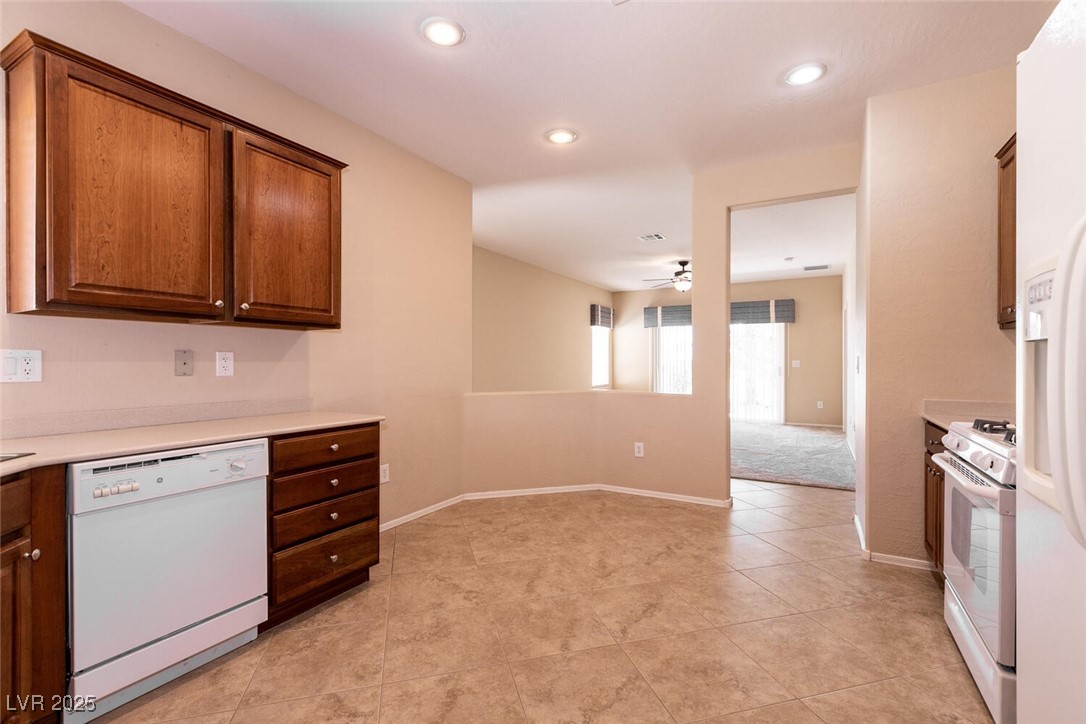 7824 Pine Warbler Way