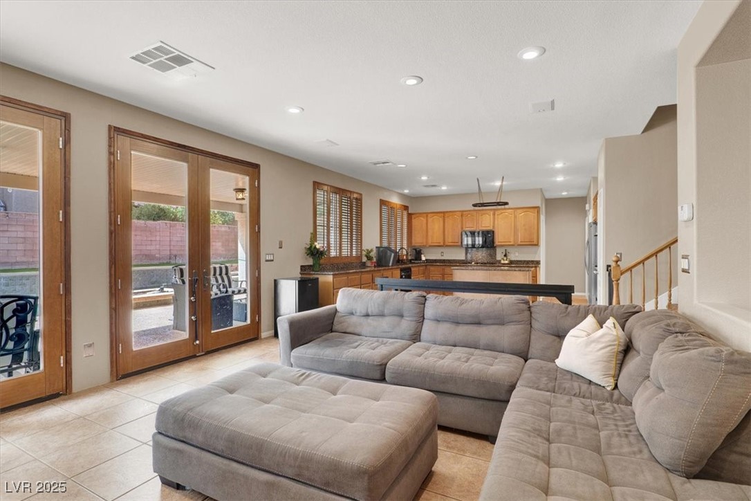 1283 Peppercorn Avenue