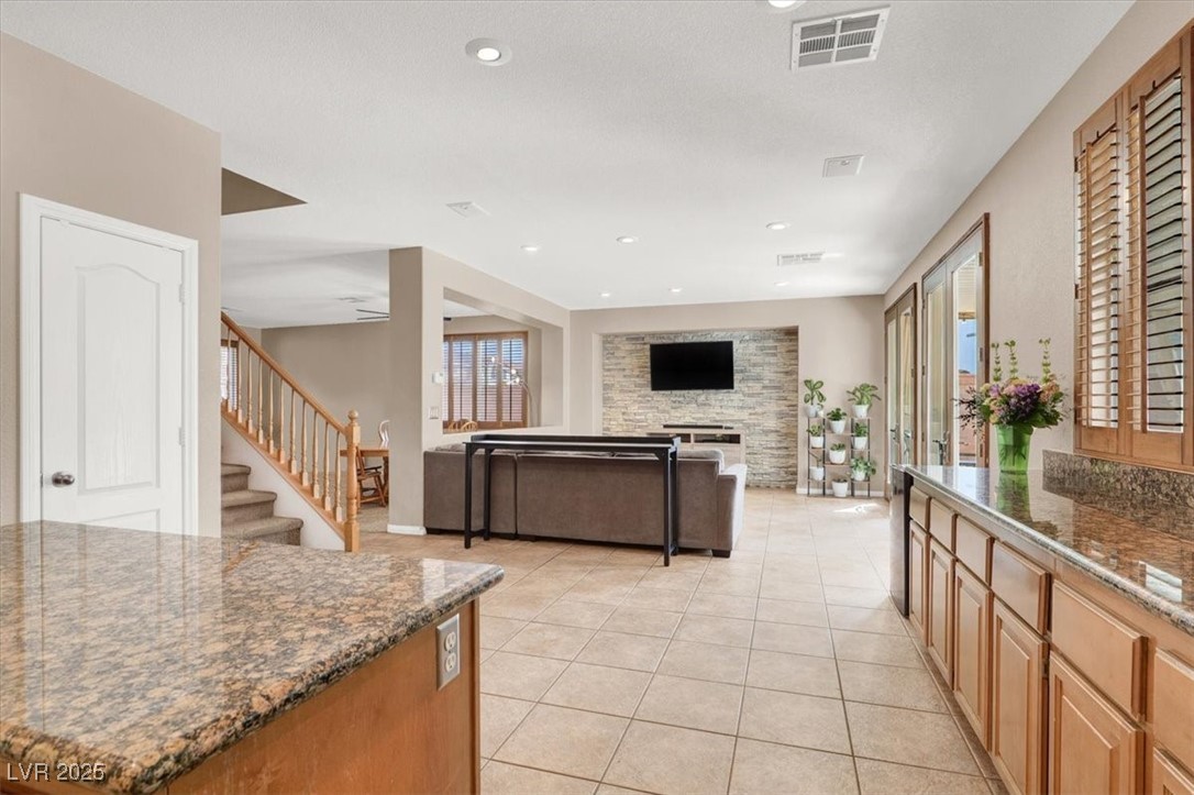 1283 Peppercorn Avenue