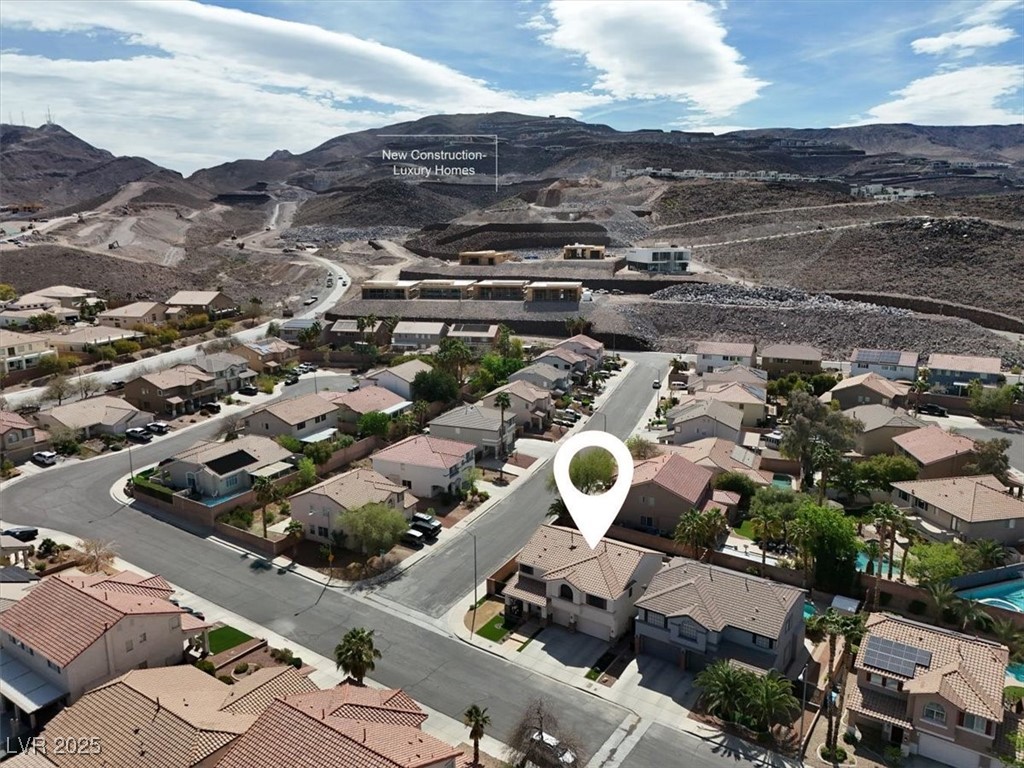 1283 Peppercorn Avenue