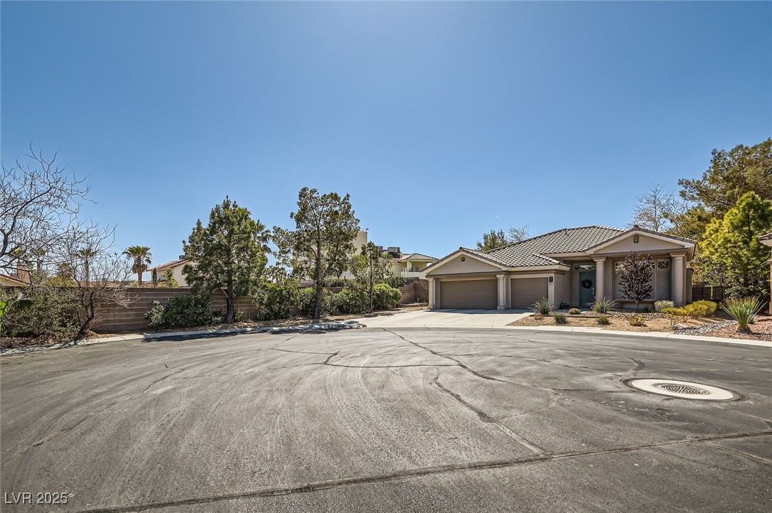 537 Tuscany View Street