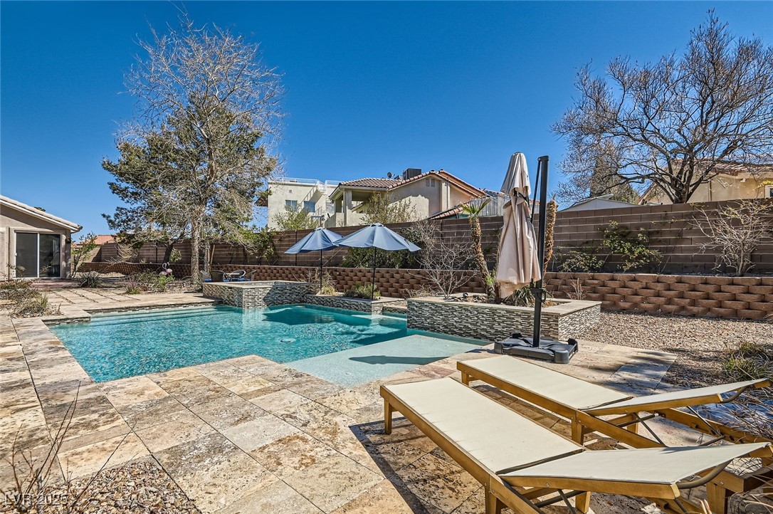 537 Tuscany View Street