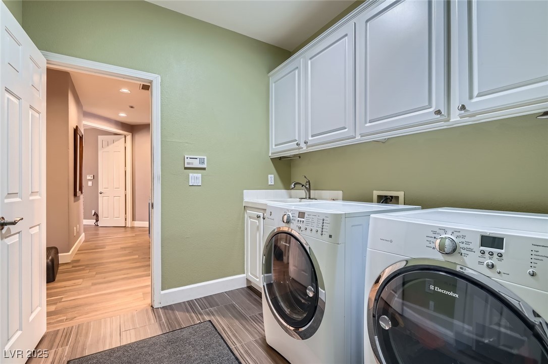 537 Tuscany View Street