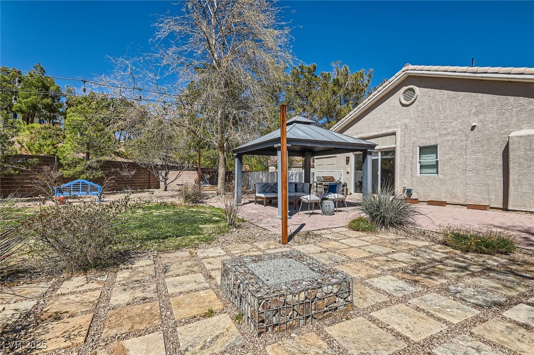 537 Tuscany View Street