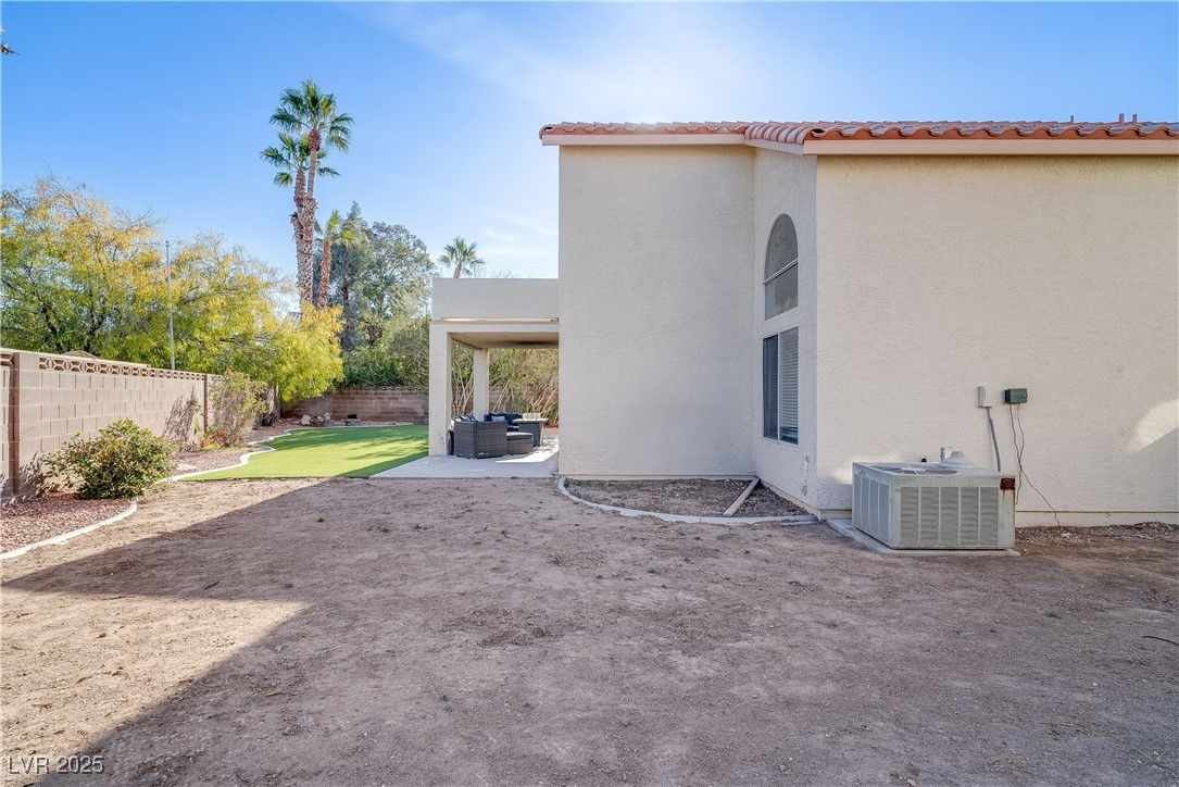 1100 Meridian Bay Drive