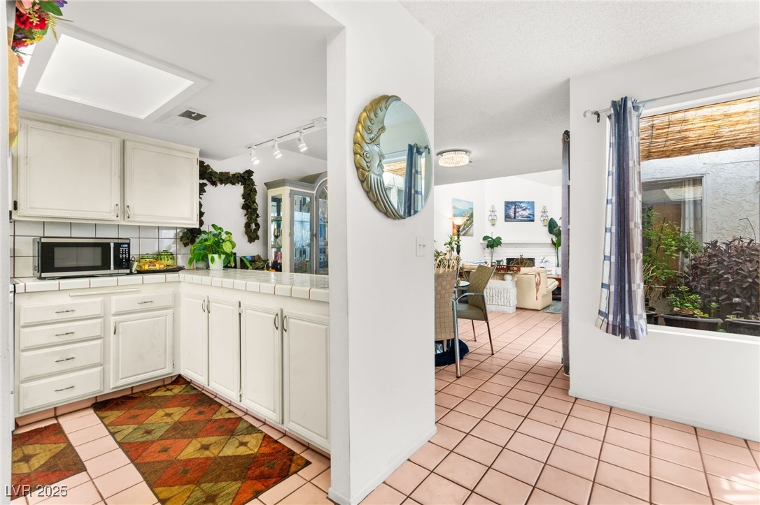 1863 Camino Verde Lane