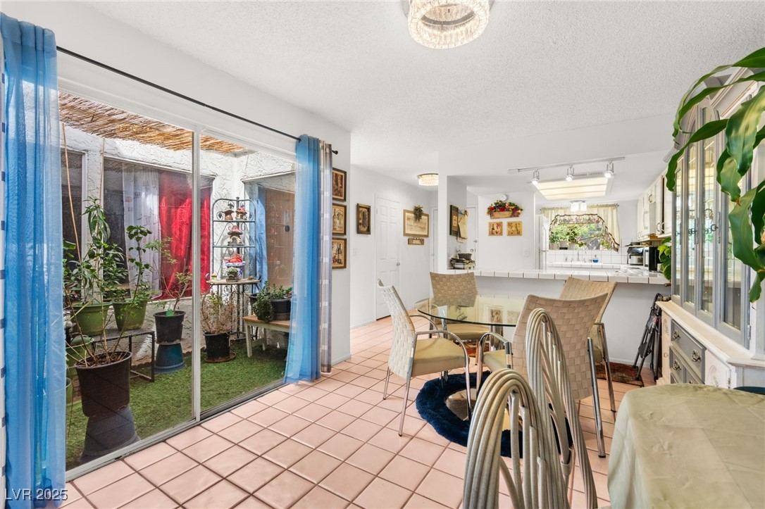 1863 Camino Verde Lane