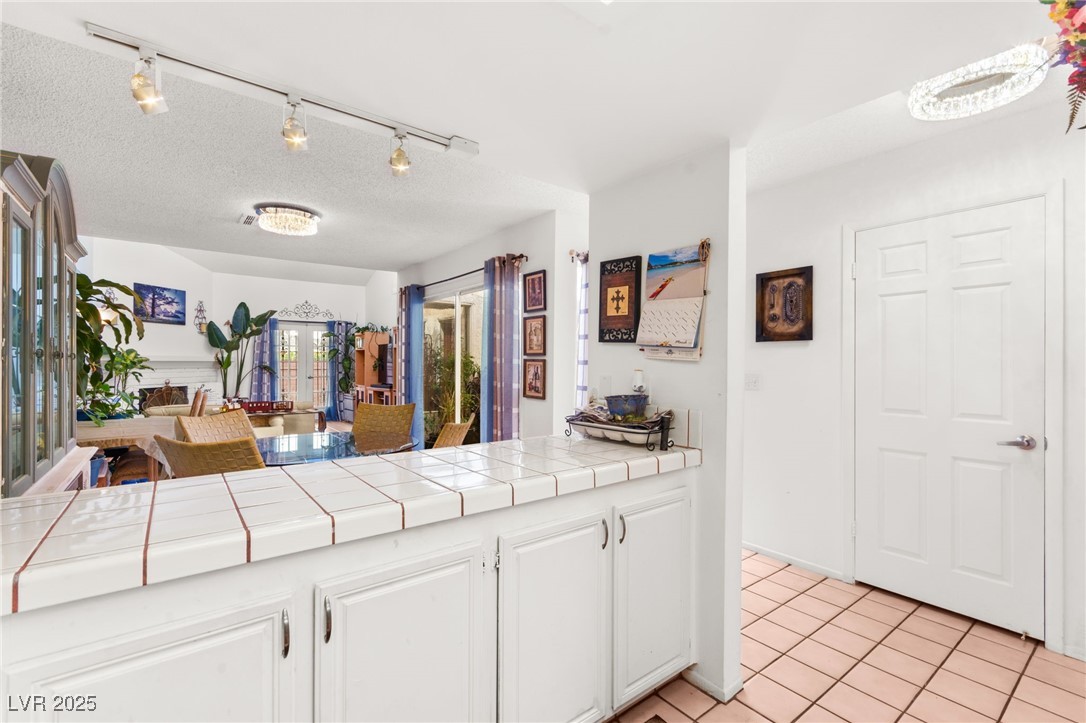 1863 Camino Verde Lane