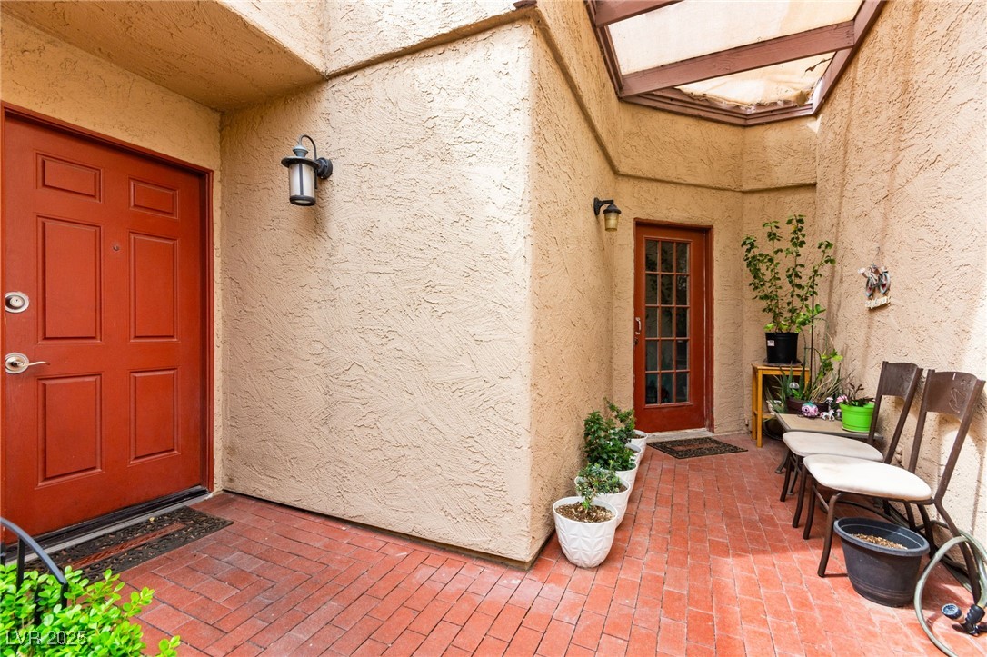 1863 Camino Verde Lane