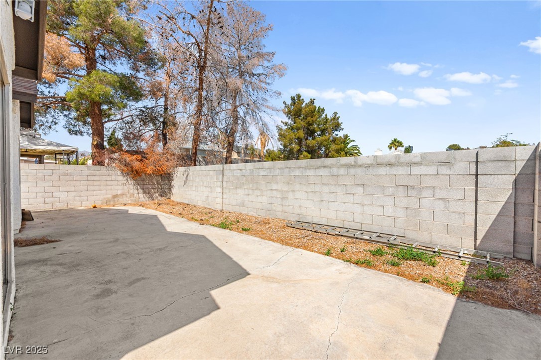 7008 Brown Derby Circle Drive