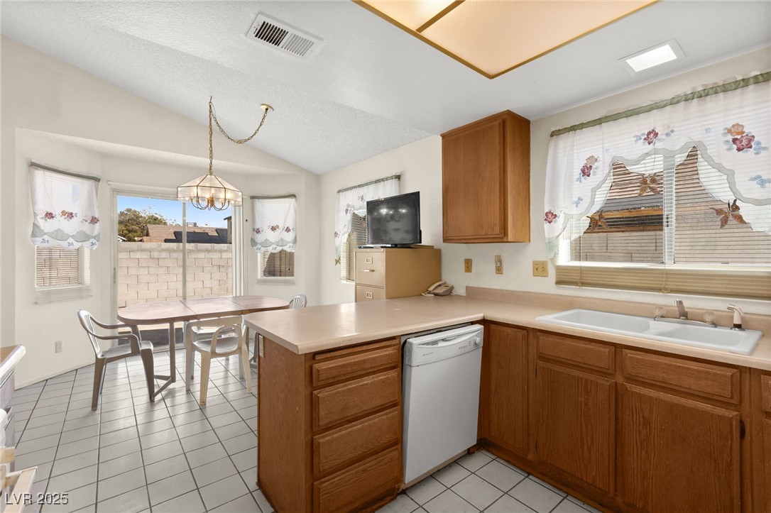 7008 Brown Derby Circle Drive