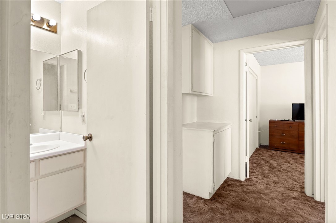 7008 Brown Derby Circle Drive