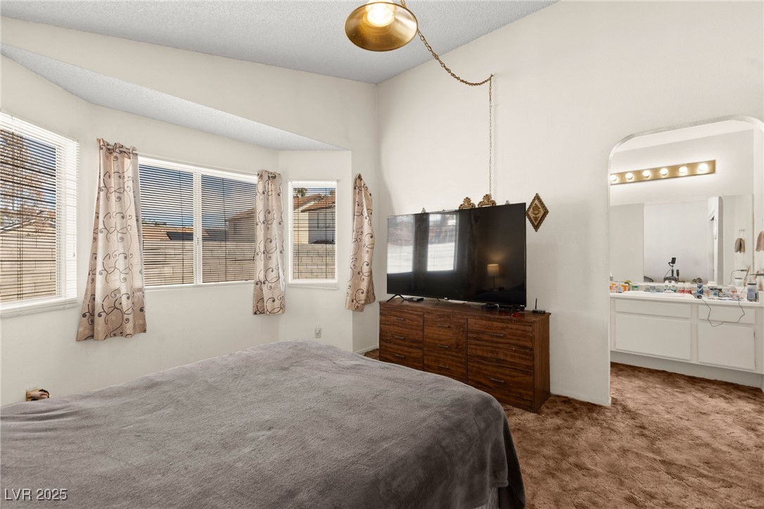 7008 Brown Derby Circle Drive