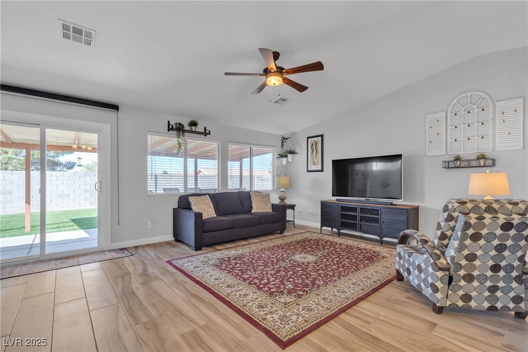 852 Azuelo Court