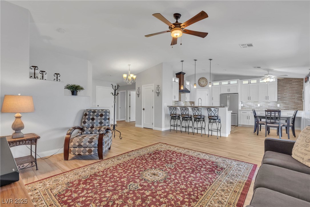 852 Azuelo Court