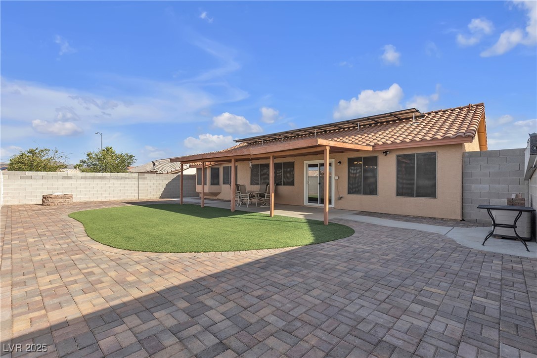 852 Azuelo Court