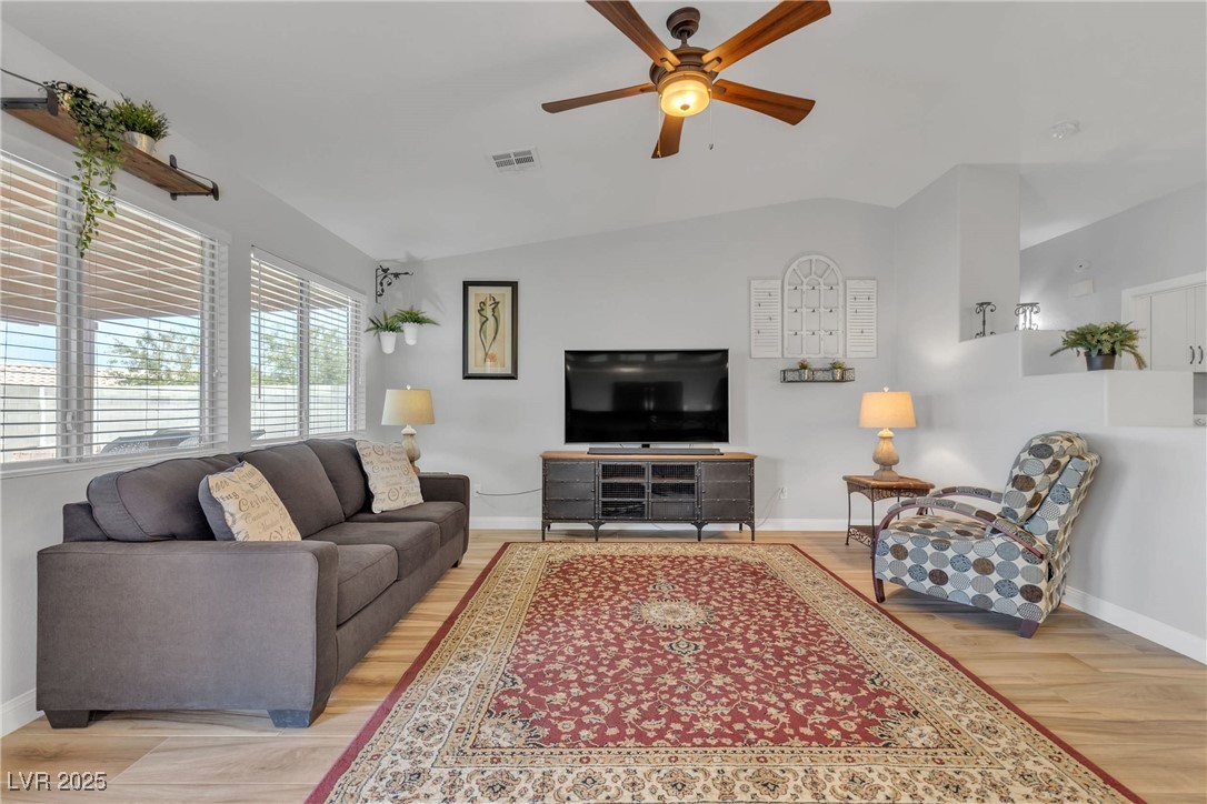 852 Azuelo Court