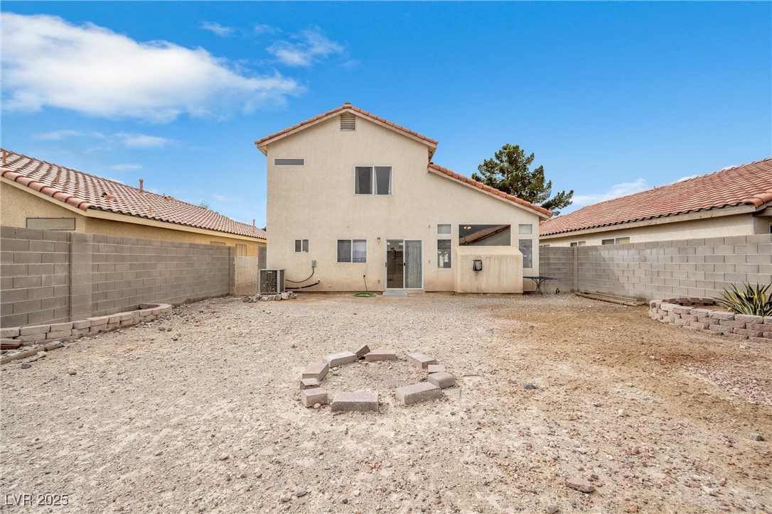 4414 Scarlet Sea Avenue