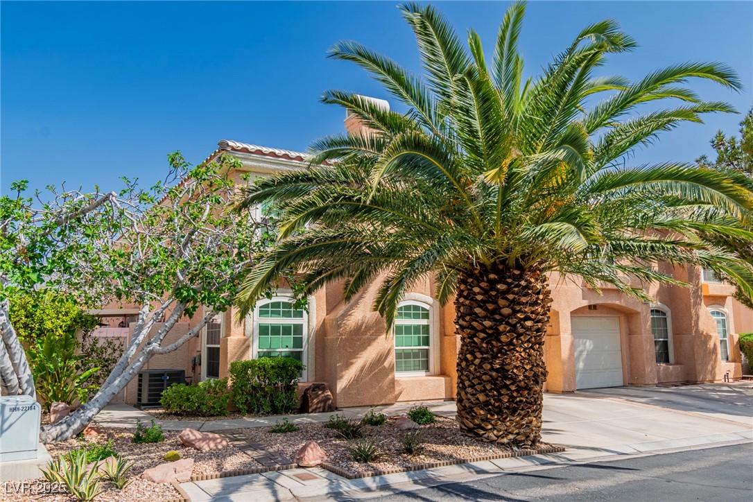 8444 Wandering Sun Avenue