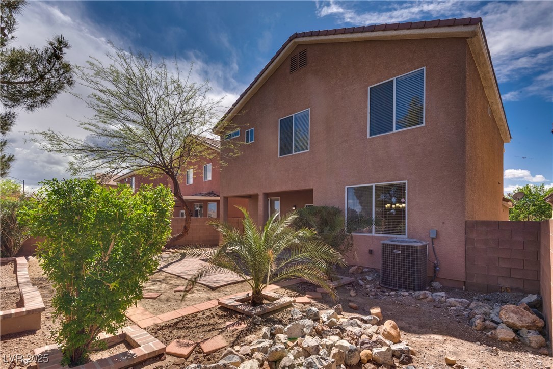 5432 Nickel Ridge Way