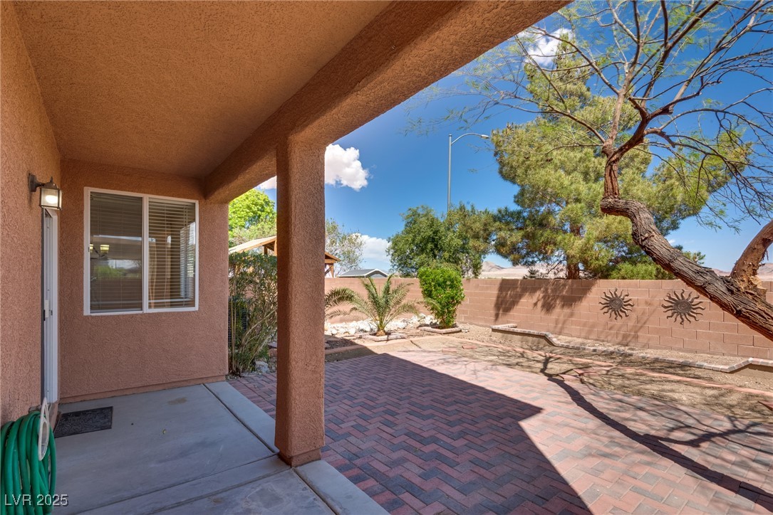 5432 Nickel Ridge Way