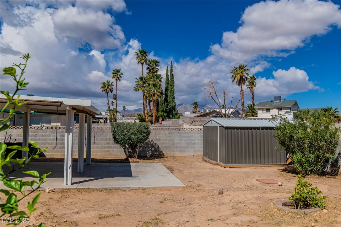 7116 Pinedale Avenue