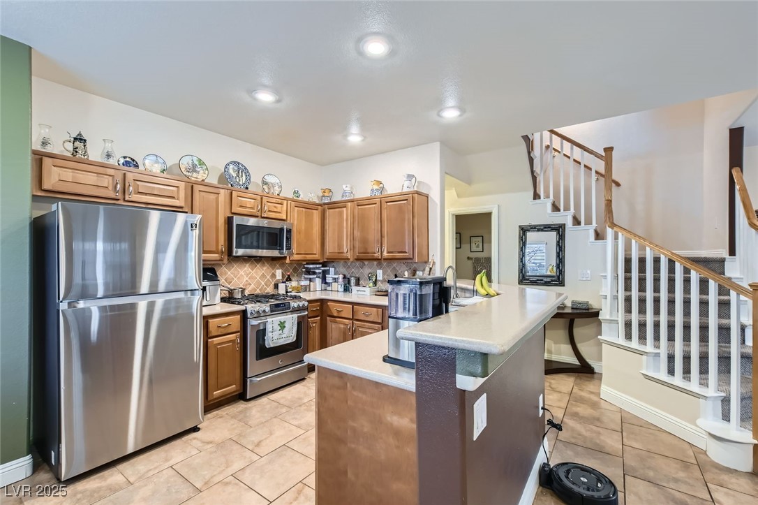 7143 Cabin Fever Street 102