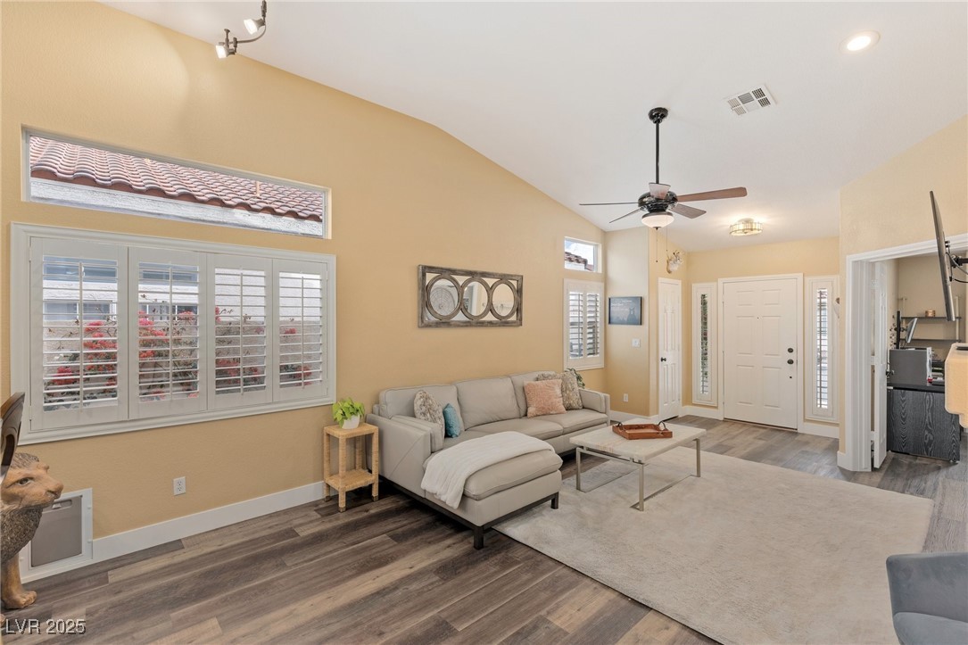 50 Mesquite Village Circle