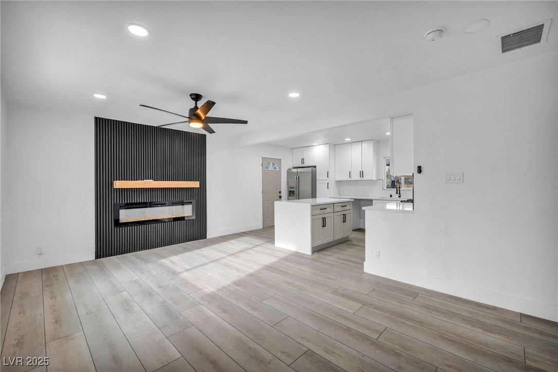525 Essex West Drive