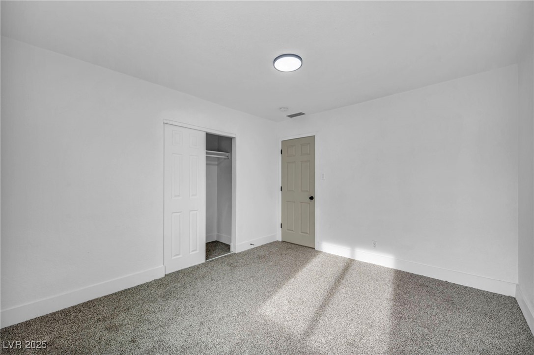 525 Essex West Drive