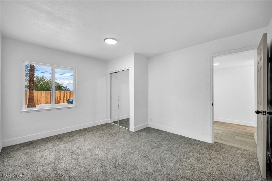 525 Essex West Drive
