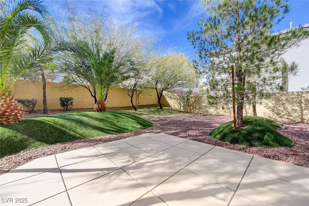 8383 Bartholomew Park Court