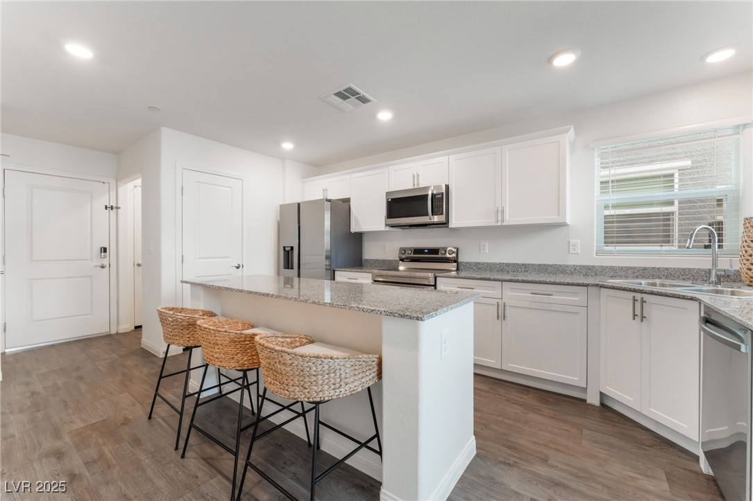 2902 Hemi Orange Avenue